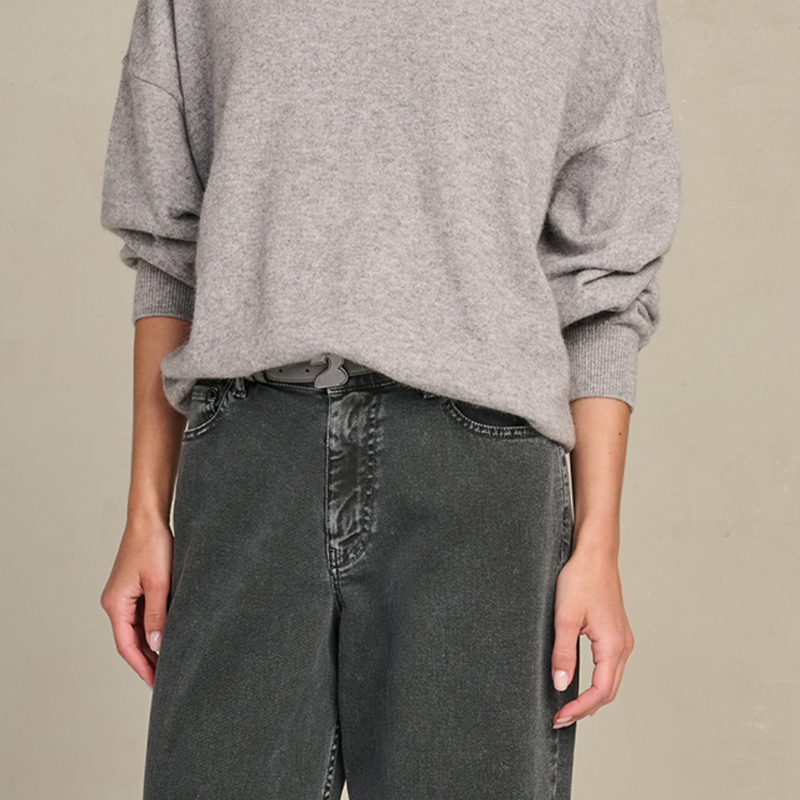 MARCH23 - CEINTUUR - DARK GREY LEATHER