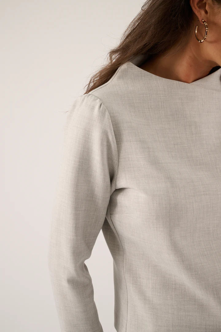 OSCAR THE COLLECTION - TOP - MAXINE - MIST GREY